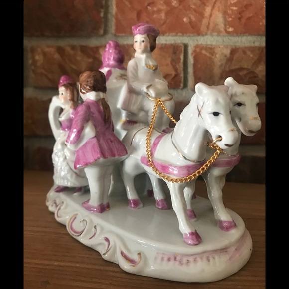 Rare Vintage Victorian Porcelain Horse Carriage‼️FINAL SALE - Picture 7 of 16